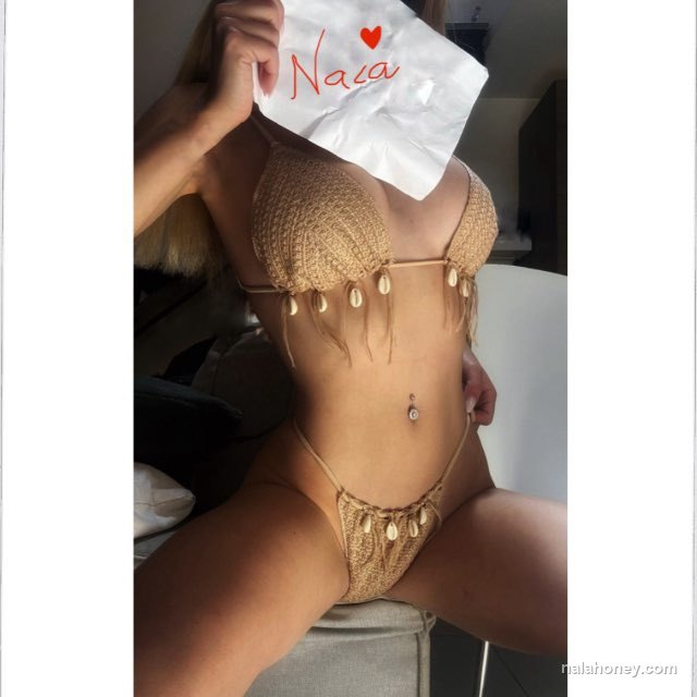 Nala Honey lingerie cam girl italiana